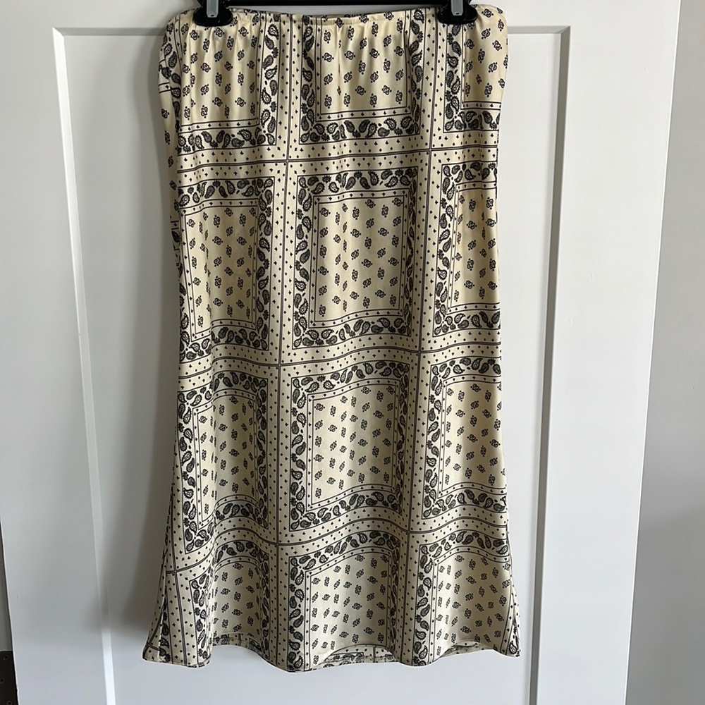 Nasty Gal MIDI Skirt